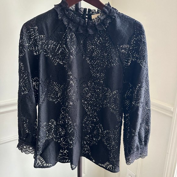 Sézane Bacall blouse in black ~ size 40, pre-owned! - Picture 2 of 12